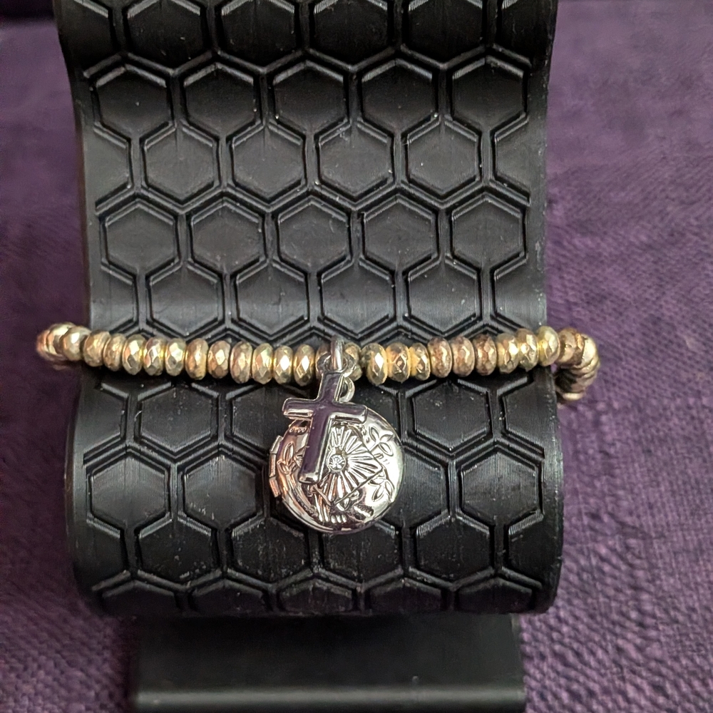 Alexa's Angels prayer Changes Everything Prayer Box Bracelet